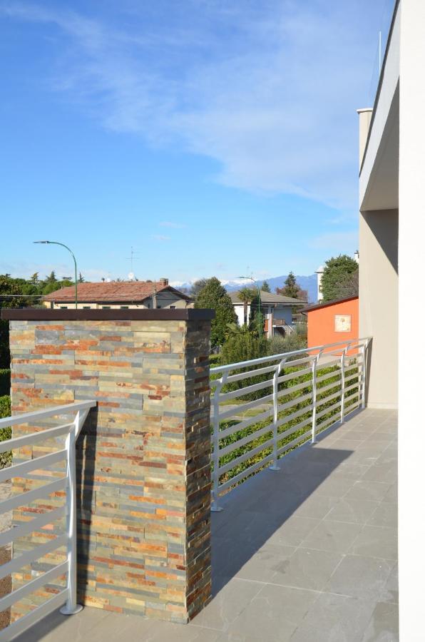 Hotel Lugana 9 Peschiera del Garda Exterior foto